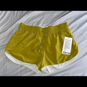 Lululemon Choose a side short